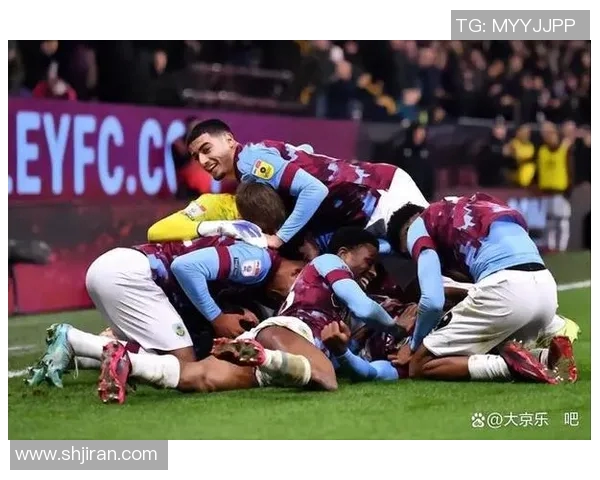 成都网球队进攻革新之路：战术创新与技术提升的深度解析