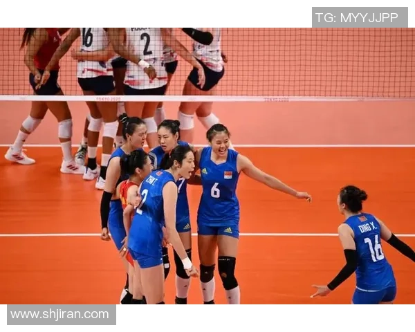 广州排球队与重庆排球队赛后状态分析与复盘总结